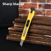Snap-off blade knife 9 mm