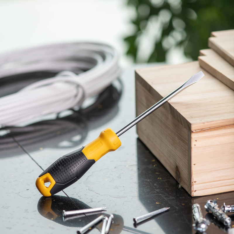 Slotted screwdriver